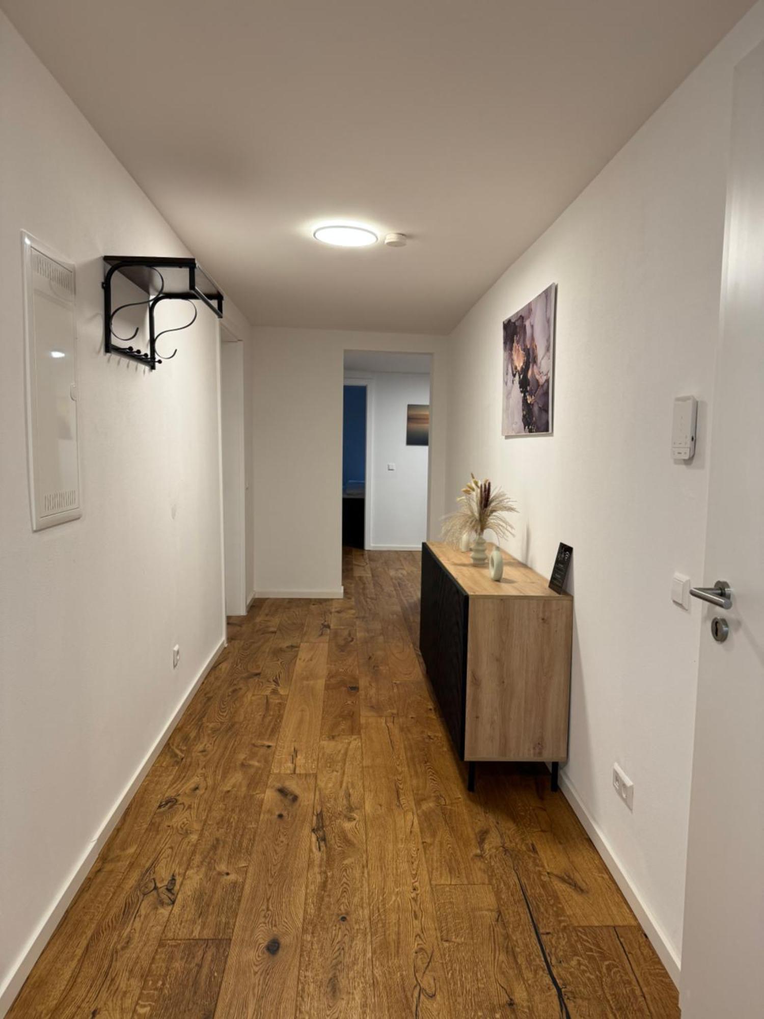 Prestige Apartments - Urban Lofts Ройтлинген Экстерьер фото