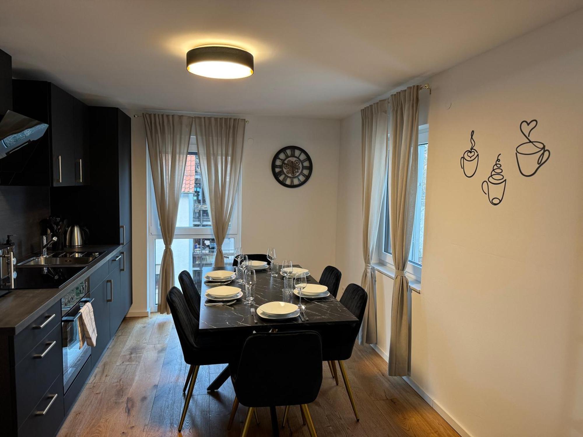 Prestige Apartments - Urban Lofts Ройтлинген Экстерьер фото