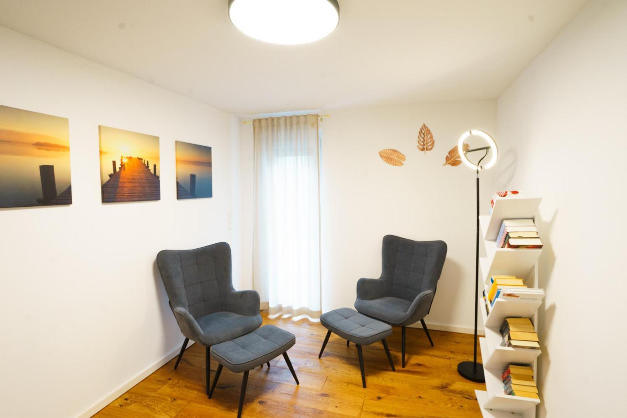 Prestige Apartments - Urban Lofts Ройтлинген Экстерьер фото