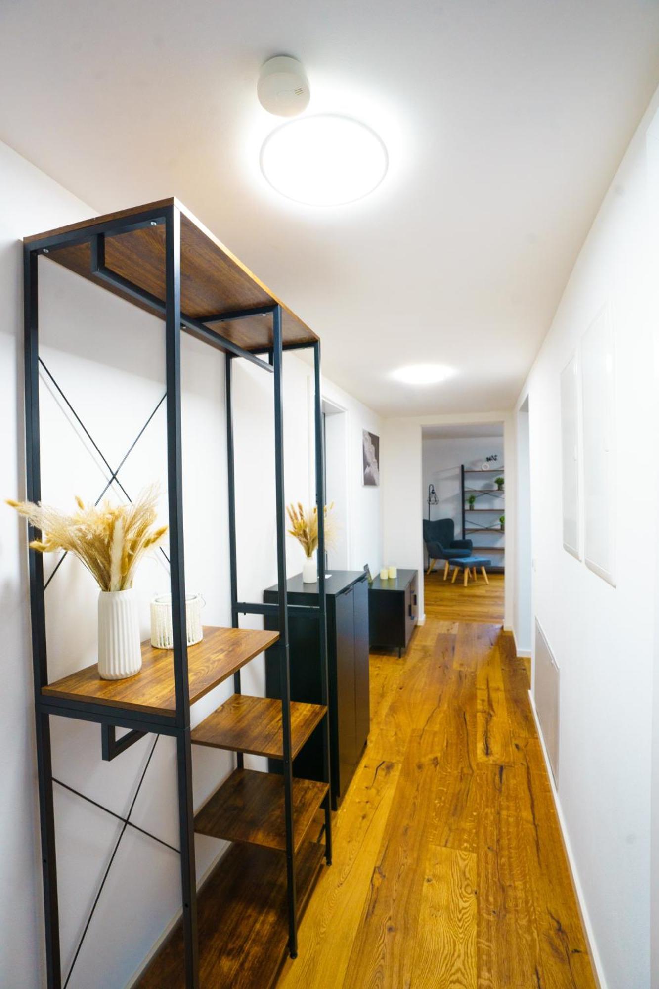 Prestige Apartments - Urban Lofts Ройтлинген Экстерьер фото